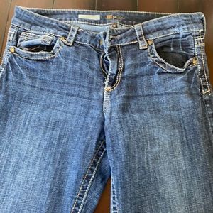 Kut from the Kloth Natalie high Rise Bootcut Jean